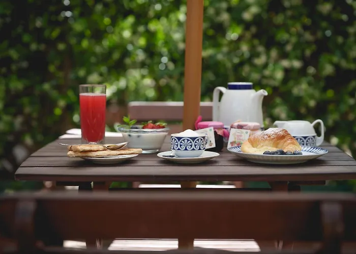 Le Tare Oda ve Kahvaltı